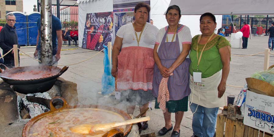 Comida tradicional de Querétaro, ejemplos de platillos rituales