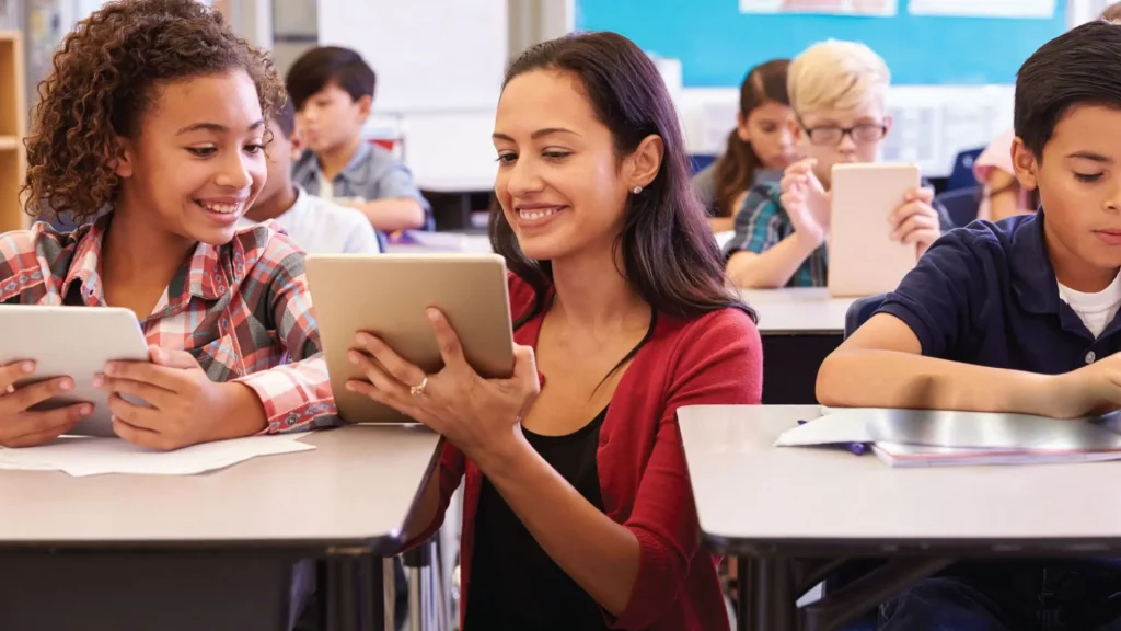 Estrategias-de-marketing-para-el-sector-educativo-aumenta-matrículas-y-ventas-escolares-back-to-school-escuelas-primaria-secundaria-SEP-publicidad-seccion-amarilla-blog-1