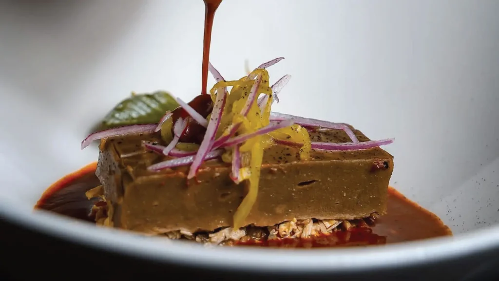 donde-comer-en-oaxaca-mejores-lugares-restaurantes-cocinas-fondas-mercados-alta-cocina-sabores-mexico-recomendaciones-resenas-seccion-amarilla-blog-Casa-Oaxaca 