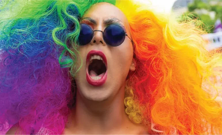 Guía Definitiva del Mes del Orgullo: Conciertos, Marcha y Fiestas
