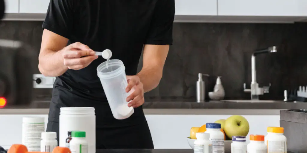Suplementos para hombres de más de 40 años: energía, músculo y memoria