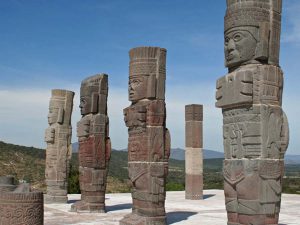 Los atlantes de Tula, cuidadores de la zona mágica