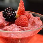 Smoothie de frutos rojos y yogurt