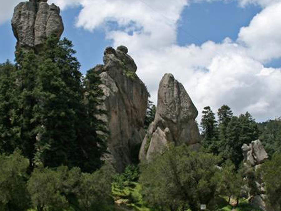 Peñas Cargadas