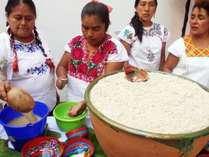 San Andrés Huayapam, tejate y otros manjares