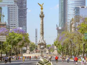 Conoce el Mausoleo en un recorrido por el Ángel de Independencia