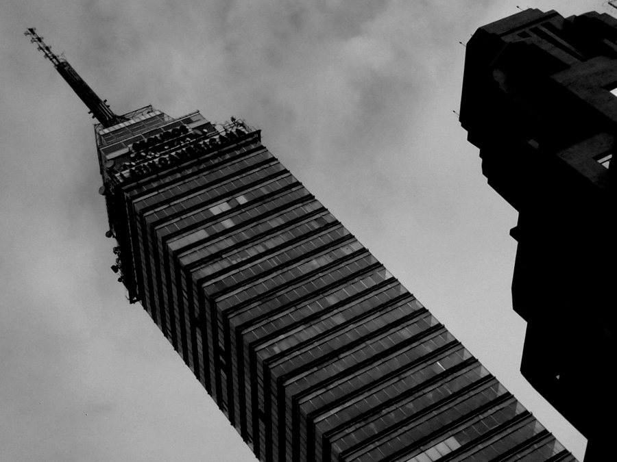 Noches de terror en la Torre Latinoamericana