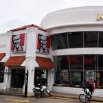 KFC, el pollo de la “Receta Secreta” en Puerto Vallarta