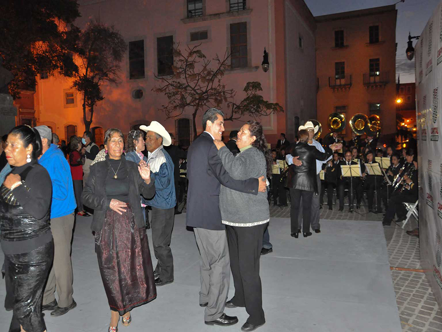 ¡Hey familia! Danzón dedicado a Zacatecas