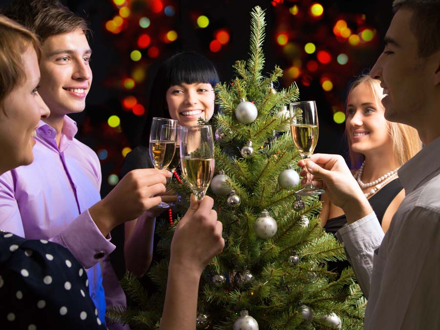 celebra-estas-fiestas-navideñas-con-precaucion-salud