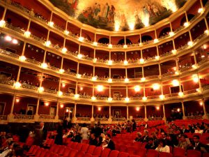 Visitas guiadas gratis en el Teatro Degollado