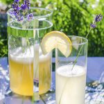 Agua de limón con lavanda