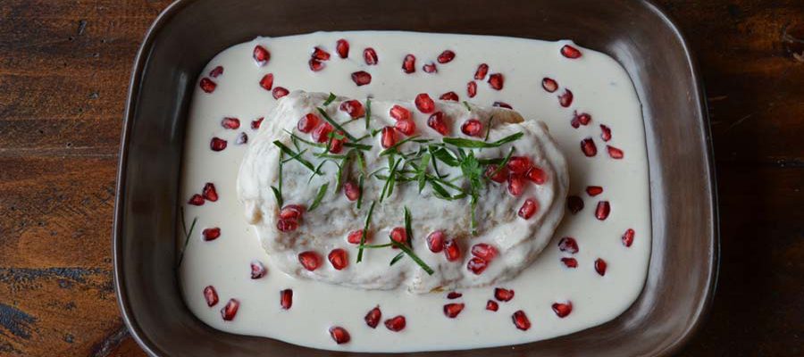 Chiles en nogada poblanos: receta para preparar este platillo