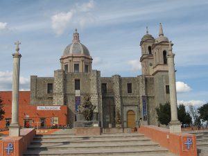 Basílica Menor de los Dolores de Soriano