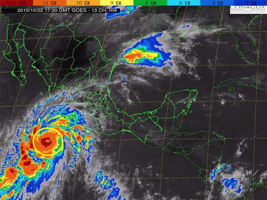 Refugios en Jalisco por huracán Patricia