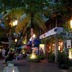 Quinta Avenida: tiendas, restaurantes y bares en Playa del Carmen