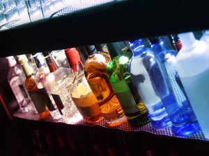 Cómo detectar la bebidas alcohólicas adulteradas