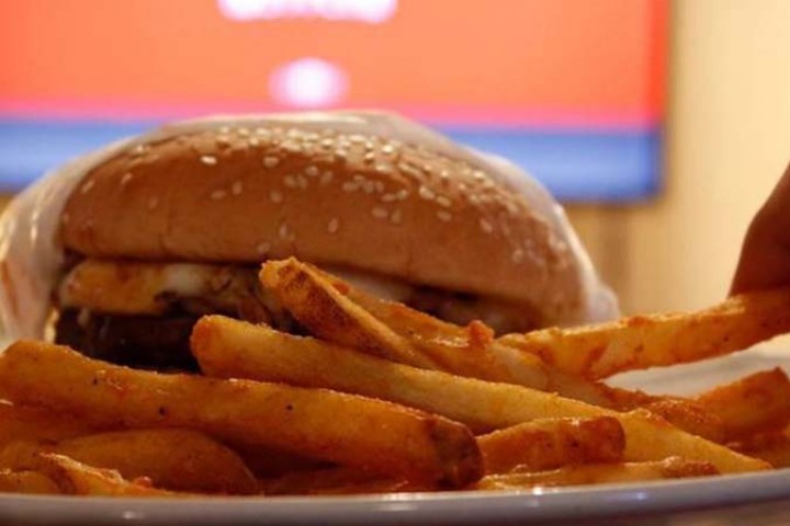 Jalapeños Grill, hamburguesas y antojitos en Piedras Negras