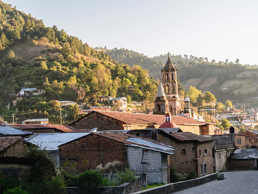 Cuitzeo, pueblo quieto a las orillas de Michoacán