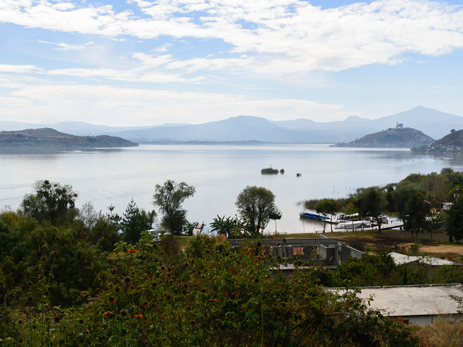 Laguna del Pueblo Mágico de Cuitzeo