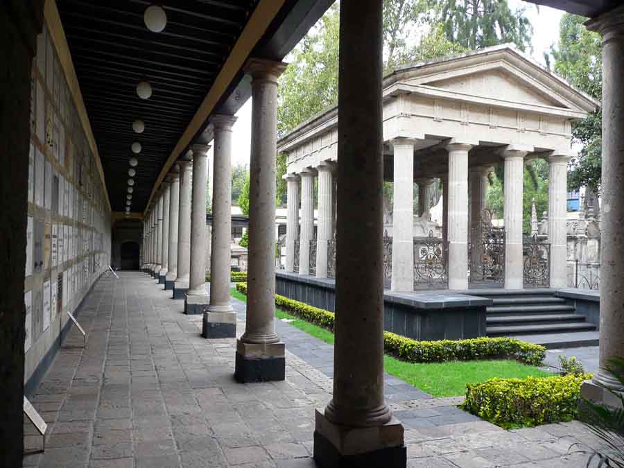 museo-panteon-de-san-fernando-cdmx