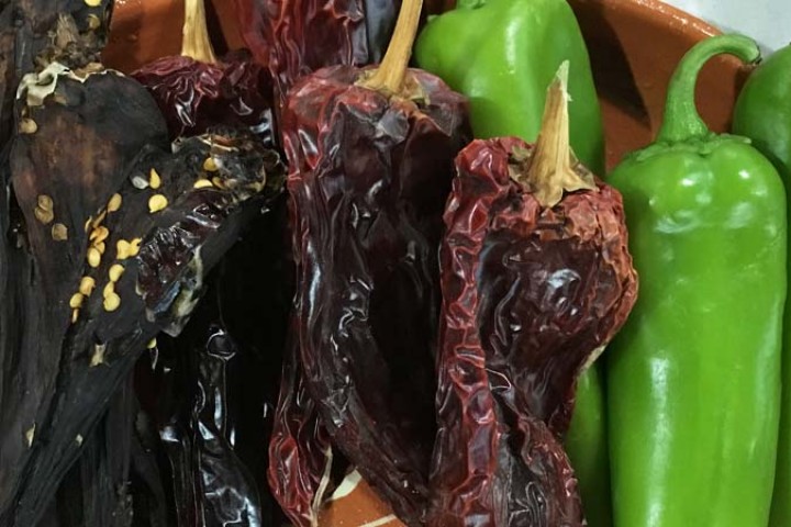 Chiles de Chihuahua: chilaca, pasado, jalapeño y chipotle