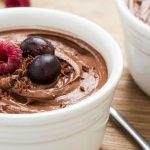 Mousse de chocolate con frutos rojos