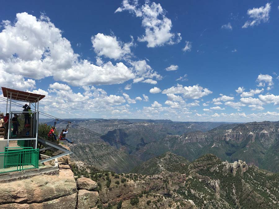 Vuela sobre las Barrancas del Cobre en Chihuahua