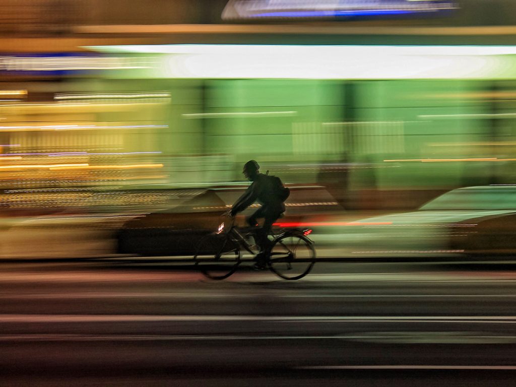 GUÍA PARA UN PASEO NOCTURNO EN BICICLETA