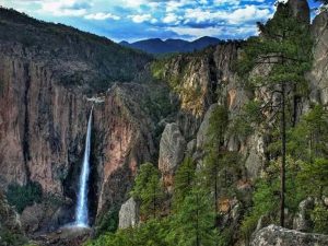 La princesa que se convirtió en cascada