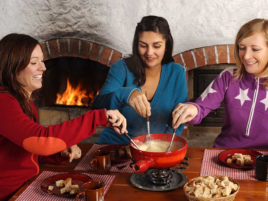 Fondue, el origen de este platillo para compartir