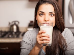 La leche: beneficios y propiedades de este alimento