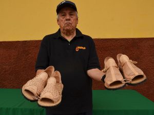 Huaraches de Sayula, un oficio de paciencia