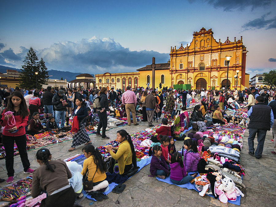 Otra forma de ayuda: visita Chiapas