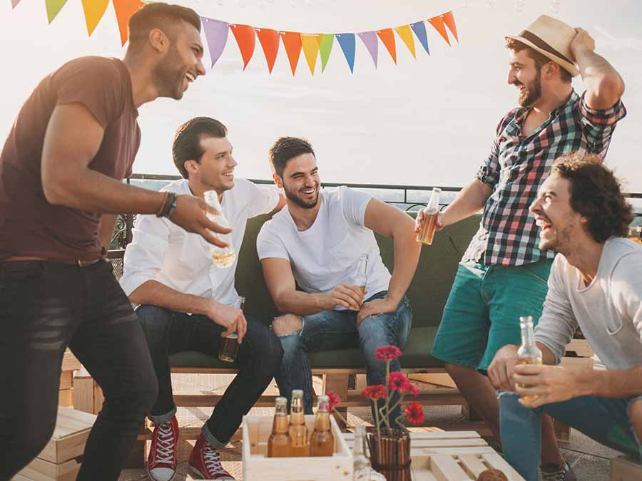 Cómo celebrar el Día del Hombre, sí, ellos también tienen su día