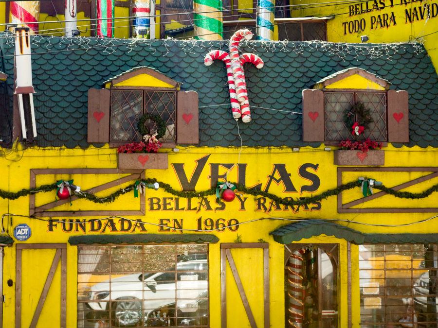 Bazar de Velas: ese lugar de curiosa fachada amarilla que está en Churubusco