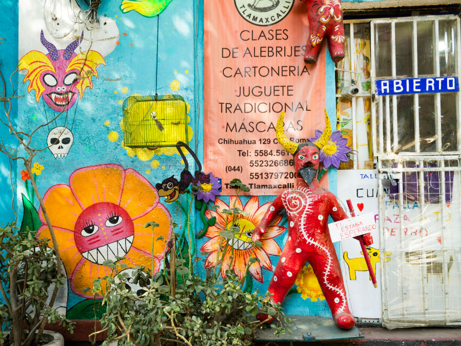 El Taller Tlamaxcalli en la Roma que también es Archivo General de Sueños y Utopías