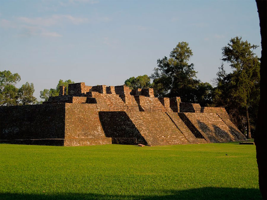 Pirámides de Teopanzolco o la Casa del Diablo ¿te atreves a visitarla?