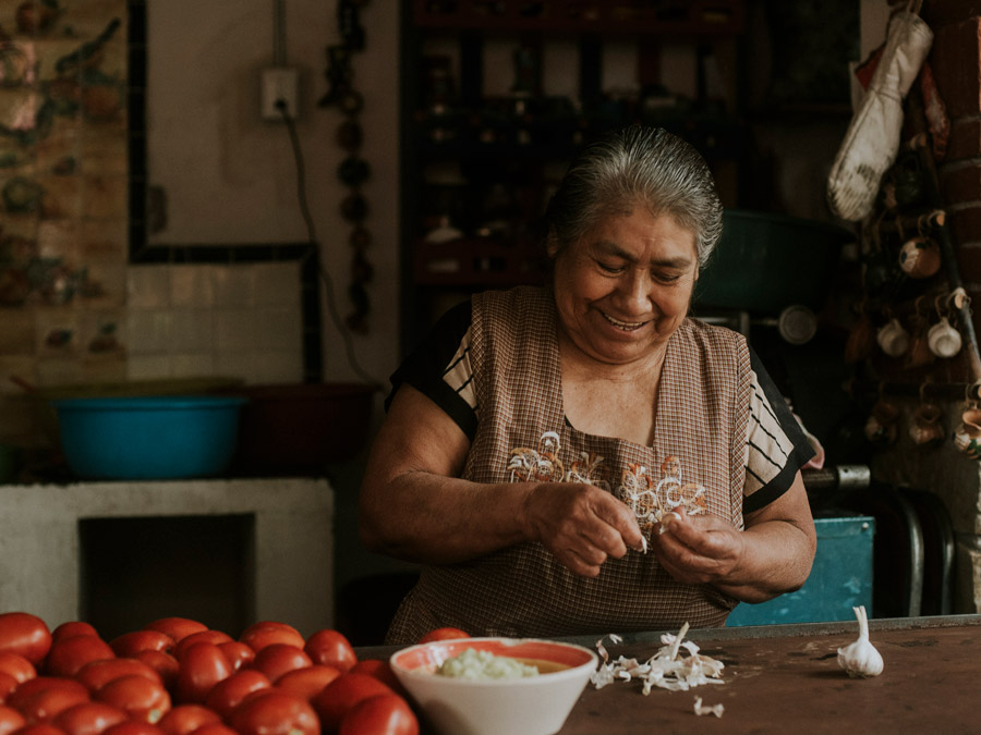 Estela, quien inspiro el personaje de la abuelita de Miguel, la de la chancla Foto: Mariana Castillo