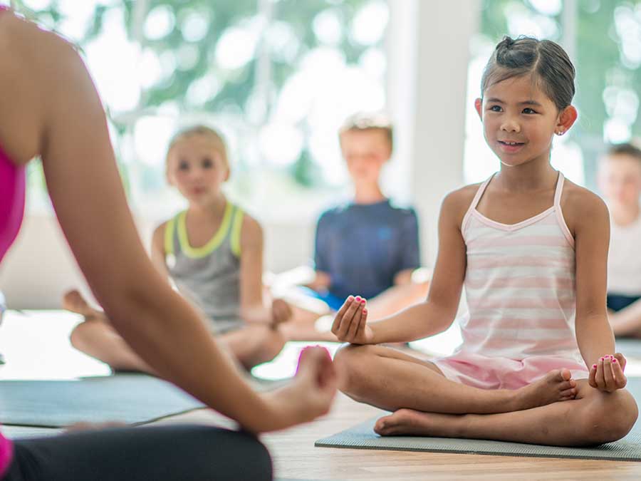 Yoga para niños: una disciplina benéfica para el manejo de emociones