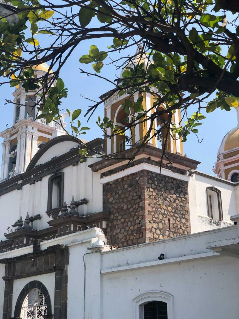 Actividades que hacer en Comala: Parroquia de San Miguel Arcángel del Espíritu Santo Foto: Mariana Castillo