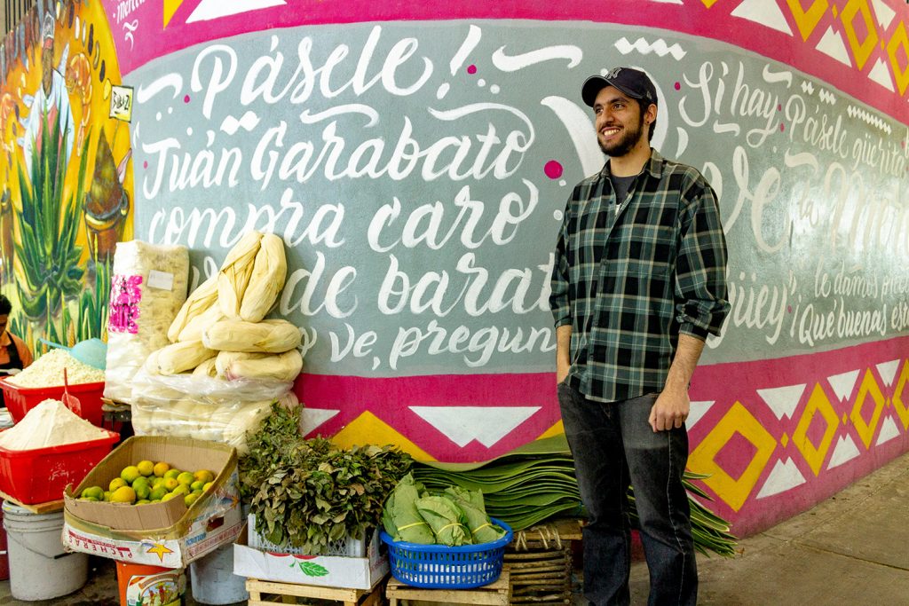 ¡Acá también hay arte! Los murales del Mercado de la Merced.