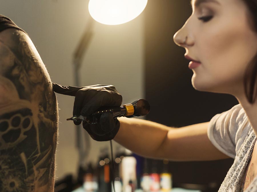 De tatuador a tatuador, cómo hacer de un tatuaje, un grato recuerdo