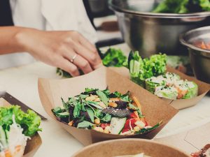 ¿Cómo dar a conocer mi servicio de comida a domicilio?