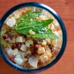 Esquites con jamón serrano y queso de melón asado