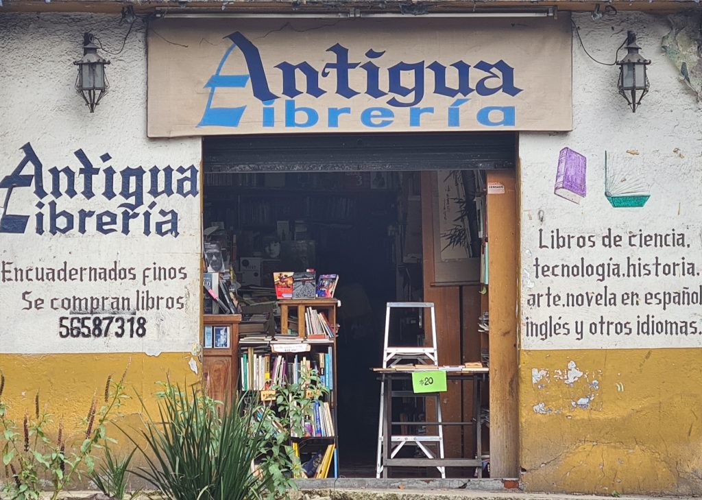 Antigua Librería